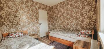 Фото номера Двухместный номер с 2 отдельными кроватями и общей ванной комнатой Гостевой дом Šubrakkrasti г. Вестиена 2